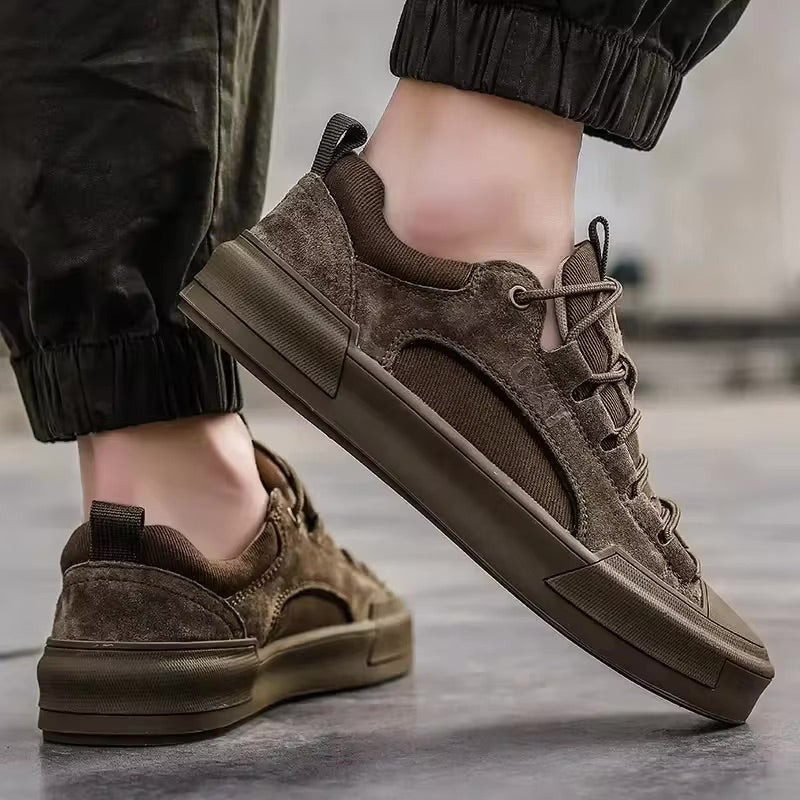 Tom Hollinger | Robuste Sneakers