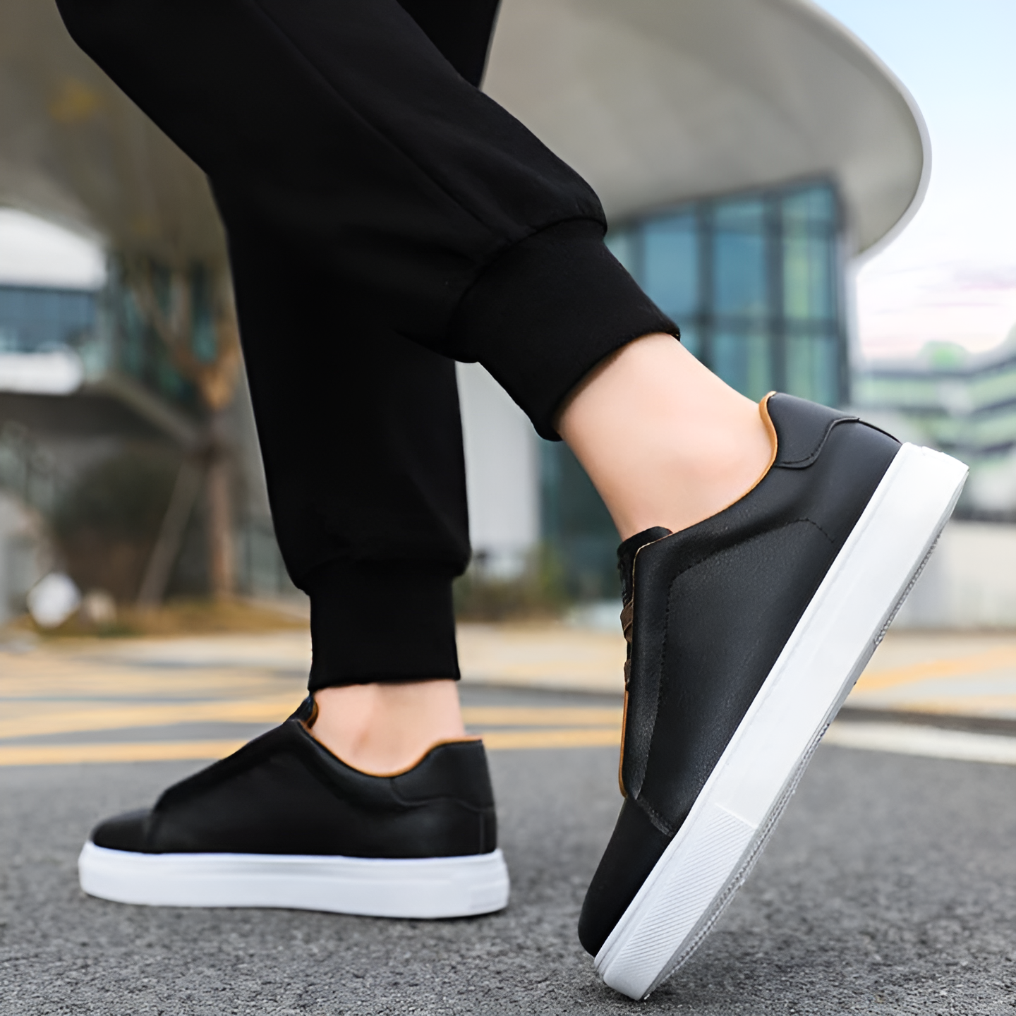 Tom Hollinger | Alltägliche vegane Sneakers für stilvollen Komfort