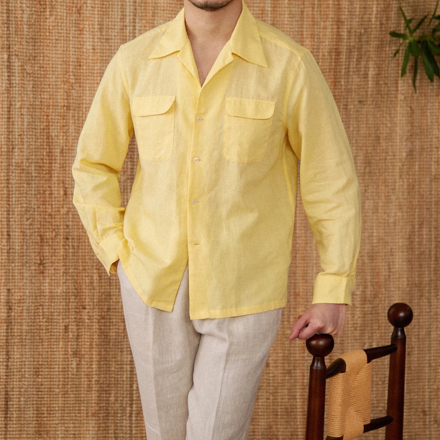 Tom Hollinger | Slightly cut linen shirt with breast pockets