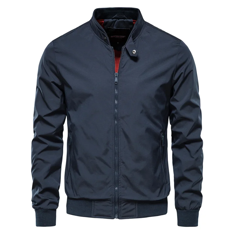 Tom Hollinger | Stylish light summer coat