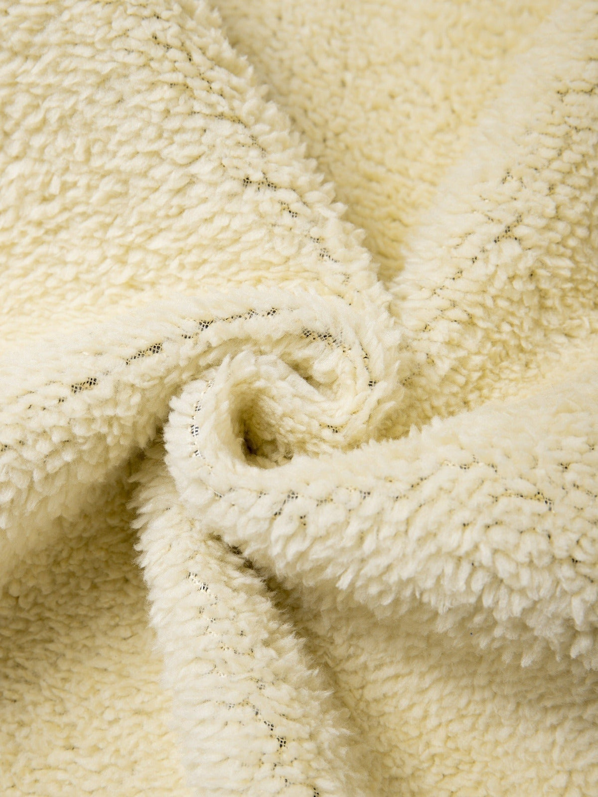 Herren-Langmantel als stilvolle Winterbekleidung für den Alltag