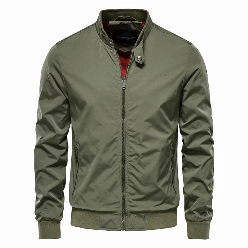 Tom Hollinger | Stylish light summer coat