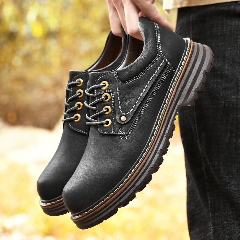 Tom Hollinger | Robuste Outdoor-Schuhe