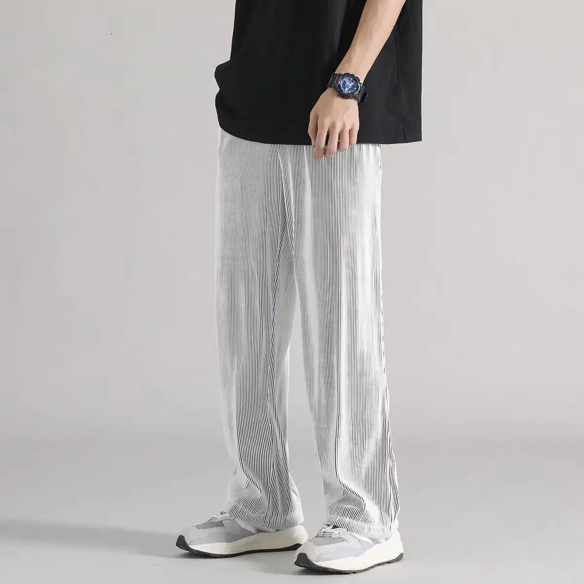 <tc>Tom Hollinger | Wide- Cut lounge pants with structure</tc>