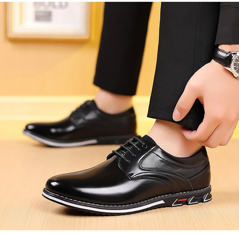 Schwarze Herrenschuhe