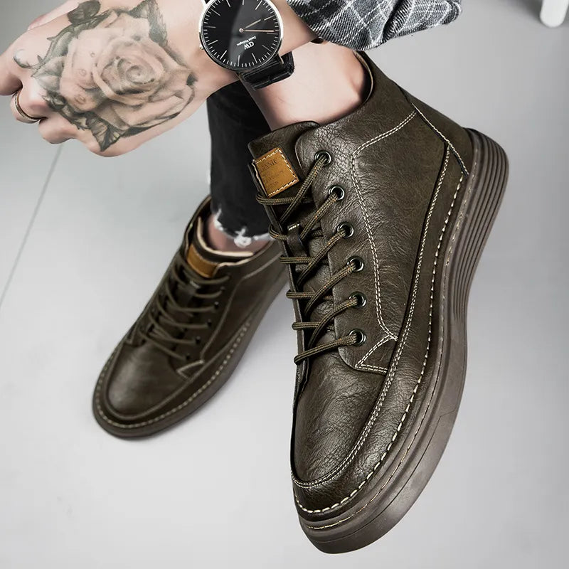 Tom Hollinger | Kurt Boots