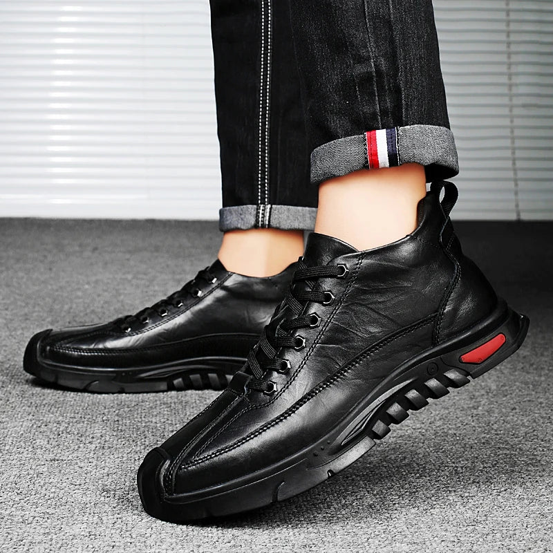 Tom Hollinger | Viktor Sneakers