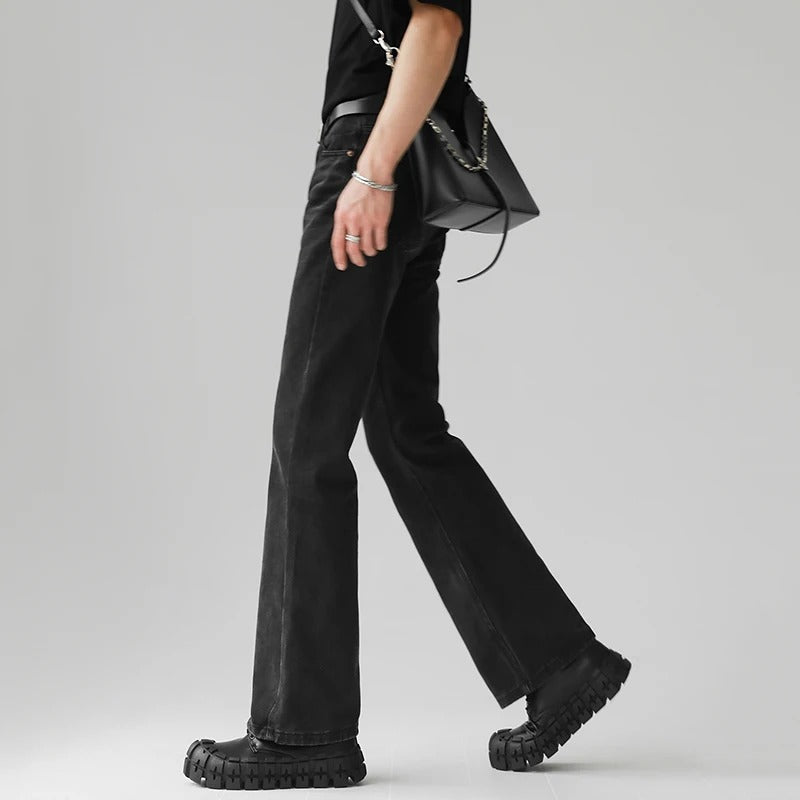 Tom Hollinger | Weit geschnittene Jeans im Retro-Stil