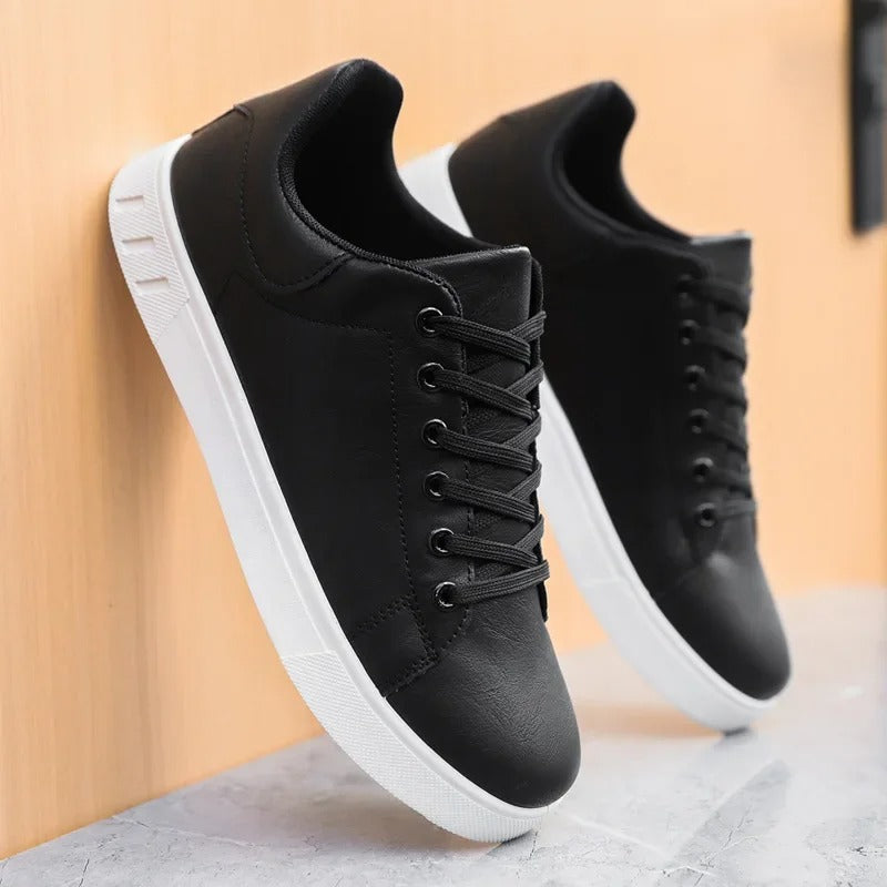 Tom Hollinger | Klassischer Sneaker in Lederoptik