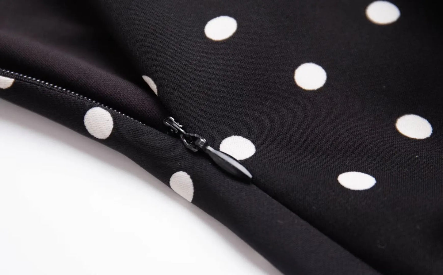 <tc>Tom Hollinger | Halter Neck Polka dot Dress</tc>