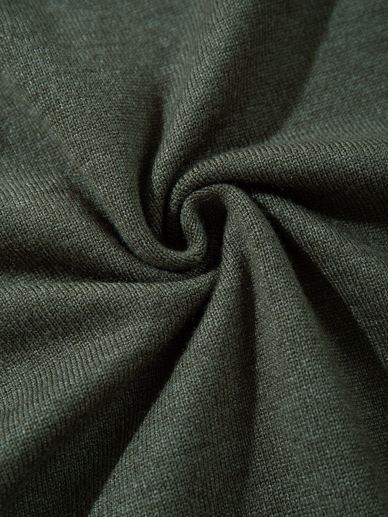 Olivgrünes Stricktop für Damen mit klassischem Rundhalsausschnitt