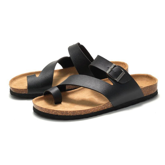 Tom Hollinger | Comfortable slip-on slippers
