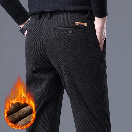 Tom Hollinger | Feeded cord pants for cold days