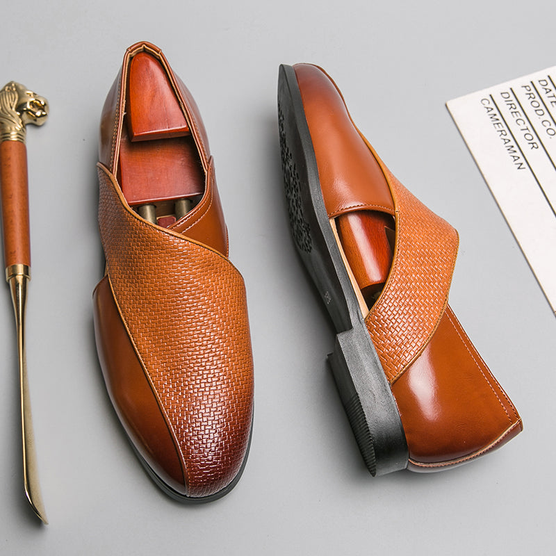 Eleganter Leder-Loafer mit strukturierter Oberfläche von oben