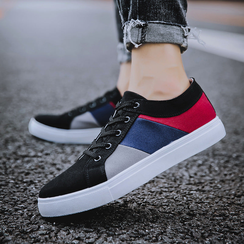 Detailansicht der Goodyear-Rahmennaht am Herren-Canvas-Sneaker