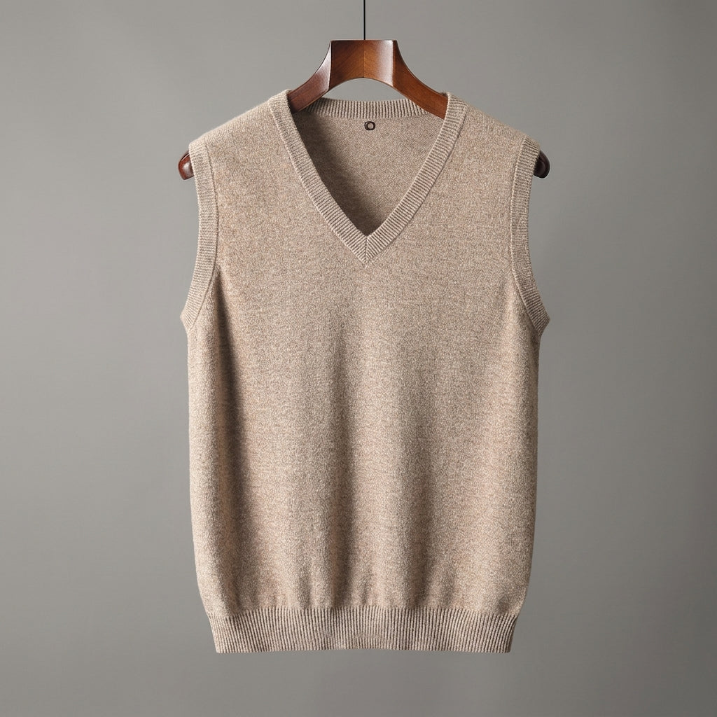 Strickpullunder mit V-Ausschnitt in einer stilvollen Outfitkombination