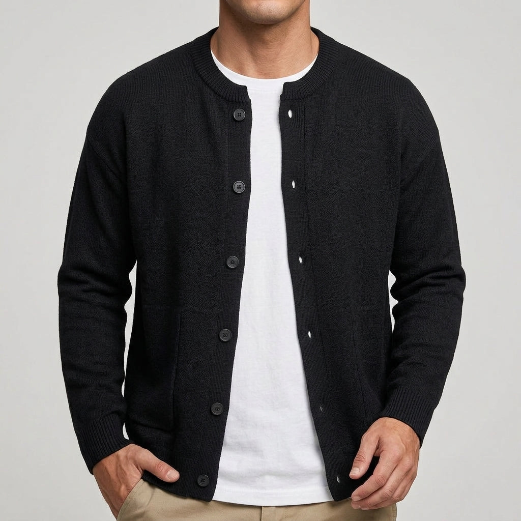 Strickjacke aus weichem Strick mit Knopfleiste in der Vorderansicht