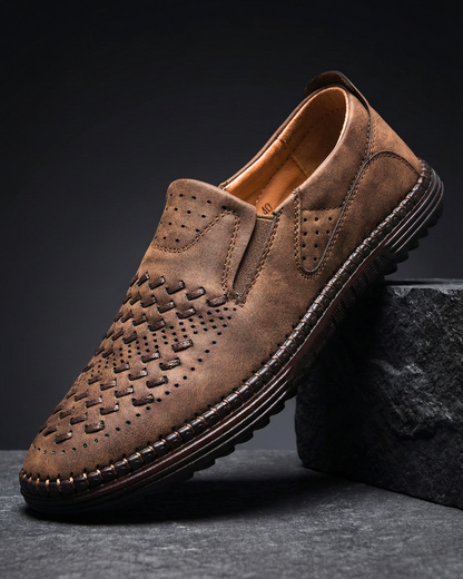 Klassischer Leder-Loafer mit zeitloser Silhouette