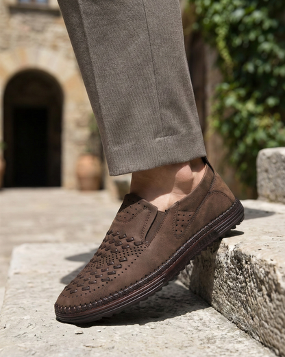 Leder-Loafer in seitlicher Ansicht