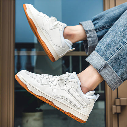 Tom Hollinger | Light sneaker
