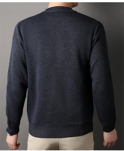 Tom Hollinger | Elegant men's knitting sweater