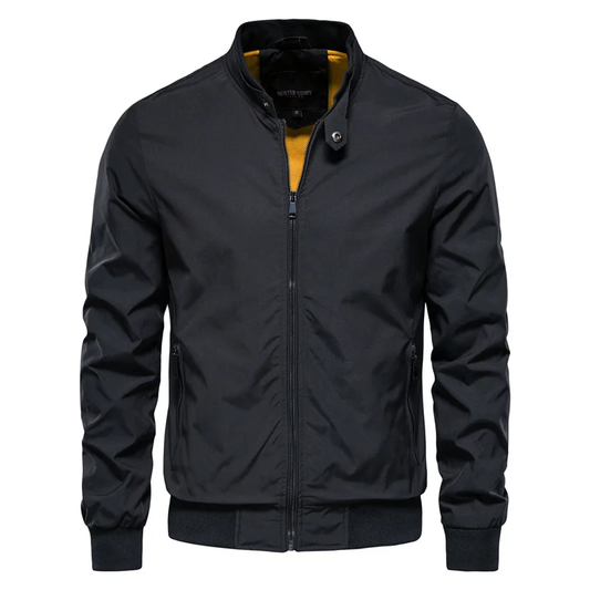 Tom Hollinger | Stylish light summer coat
