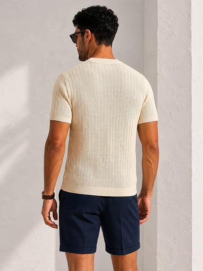 Herren Strickshirt mit Struktur am Oberkörper gestylt