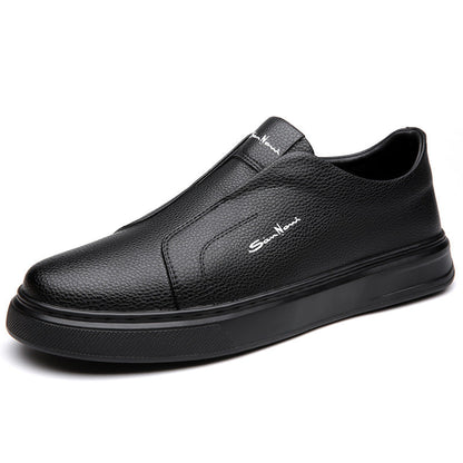 Women's casual leather sneakers