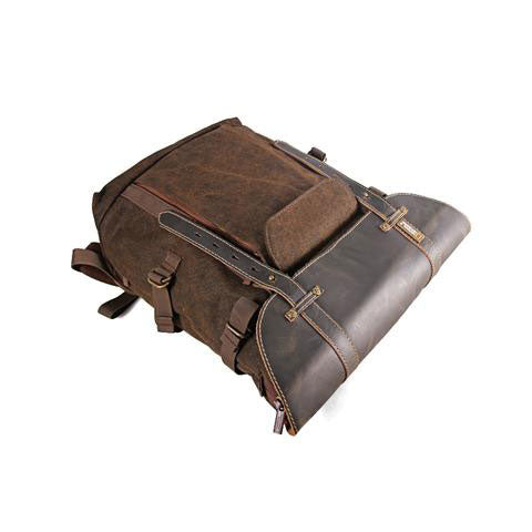 Tom Hollinger |  Canvas- und Leder-Rucksack im Vintage-Kamera-Stil
