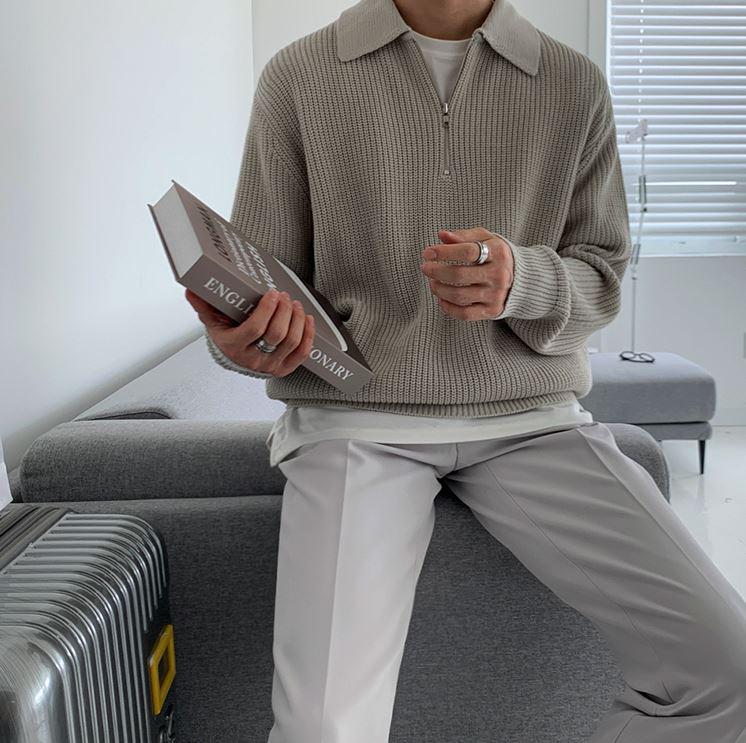 Tom Hollinger | Gemütlicher gestrickter Pullover mit halbem Reißverschluss und verstellbarem Kragen