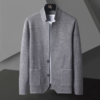 Tom Hollinger | Herren Strickcardigan mit Stehkragen und aufgesetzten Taschen