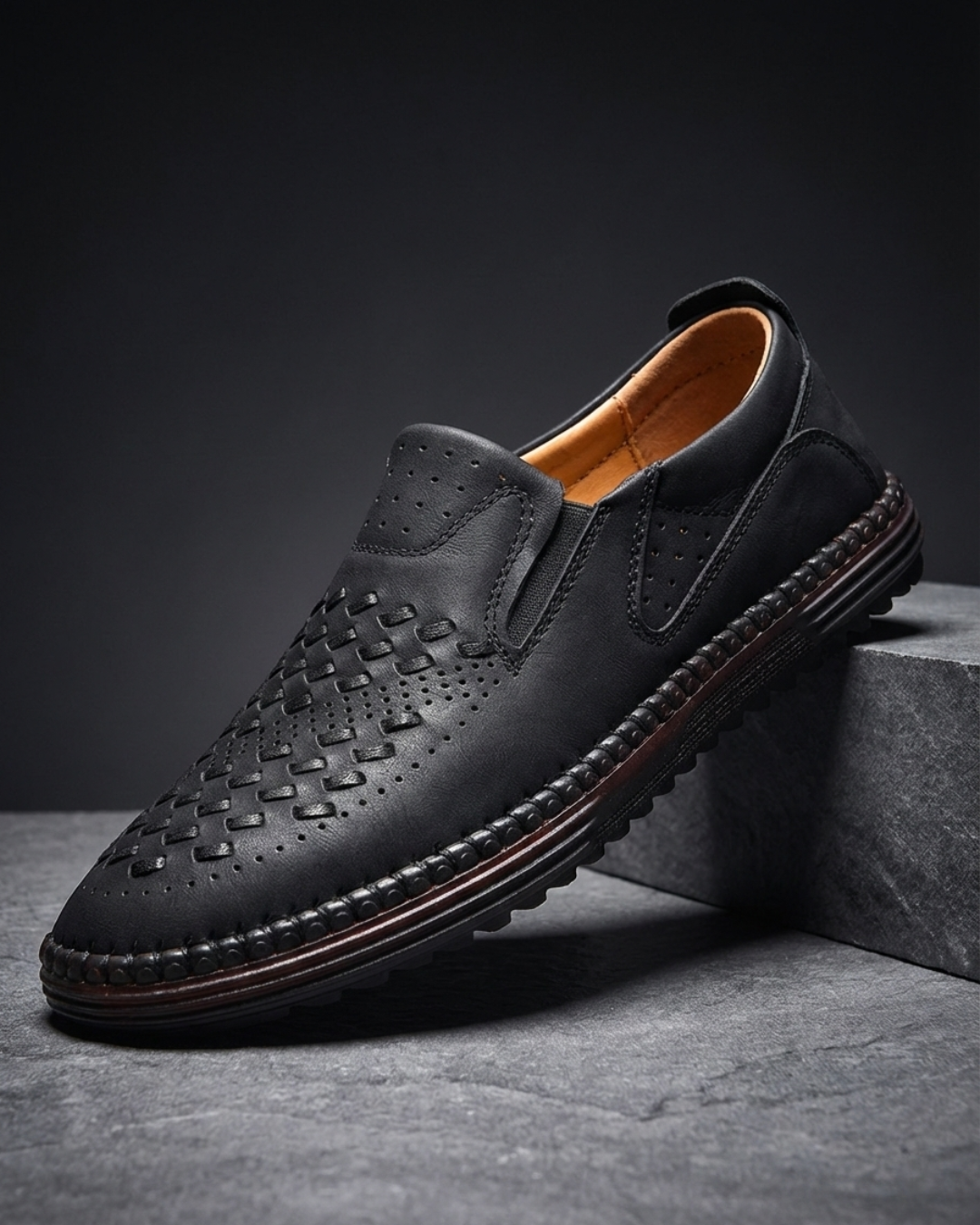 Profilansicht des zeitlosen Leder-Loafers