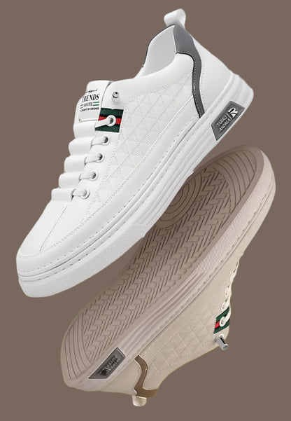 Tom Hollinger | Modischer Low-Top Sneaker mit Strukturdetails