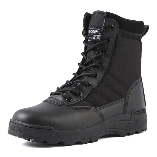 Tom Hollinger | Robust outdoor boots