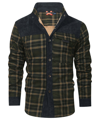 Innenansicht der Flanelljacke mit weichem Kunstfellfutter