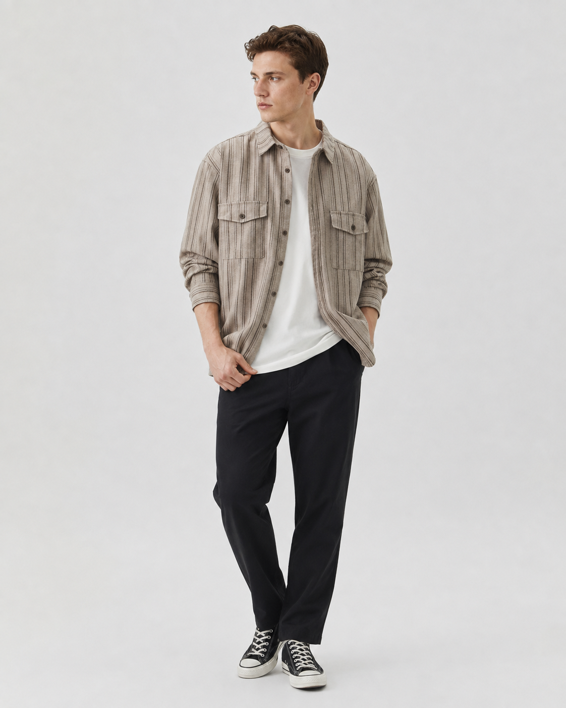 Cord-Overshirt für Herren mit zwei praktischen Brusttaschen