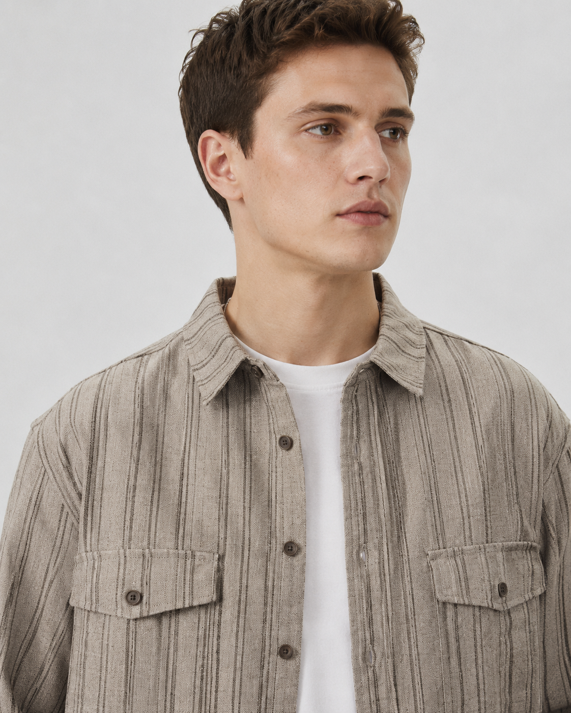 Herren-Overshirt mit klassischem Kragen und Knopfverschluss