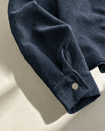 Gesamtansicht der Cordjacke für entspannte Alltagslooks