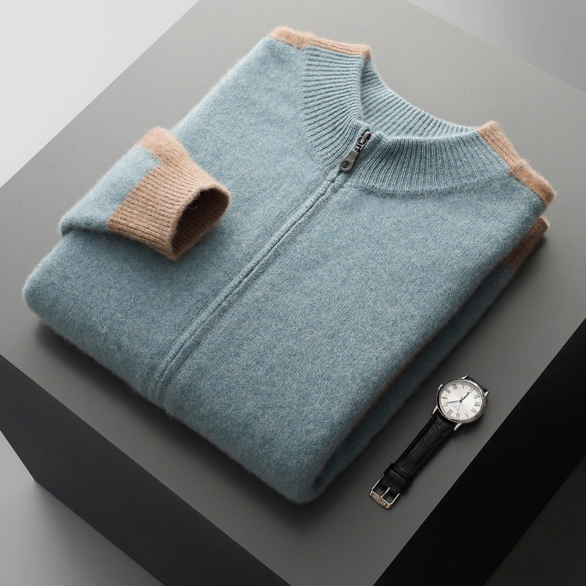 Seitliche Ansicht der vielseitigen Merinowolljacke für Herren