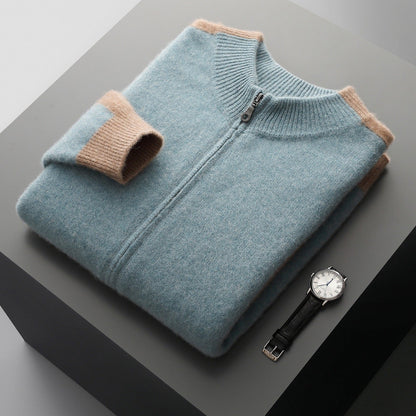 Seitliche Ansicht der vielseitigen Merinowolljacke für Herren