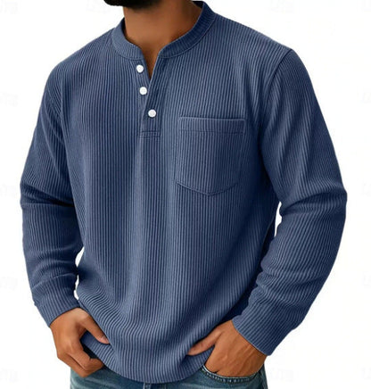 Rückansicht des Henley-Shirts aus wärmendem Waffelstrick