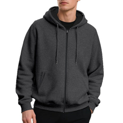 Detailansicht des durchgehenden Reißverschlusses am Herren-Hoodie