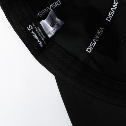 Herren Laufkappe mit gebogenem Schirm Detailaufnahme