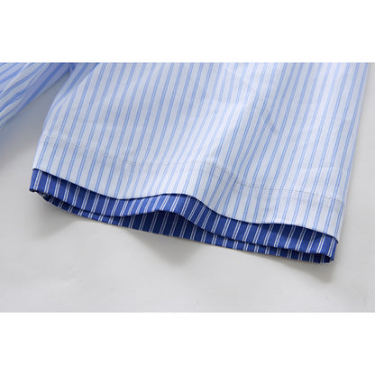 Blau gestreiftes Button-up-Hemd für Herren mit entspanntem Schnitt