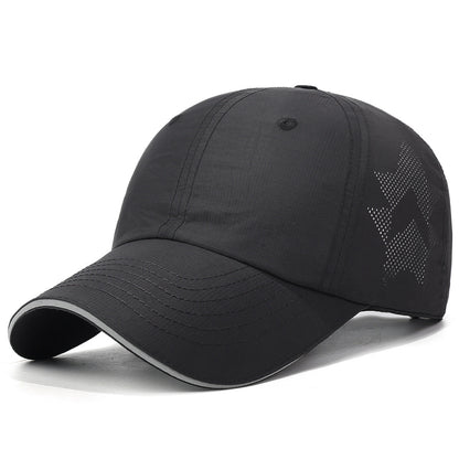 Herren Sport-Cap mit atmungsaktiver Form und reflektierenden Akzenten