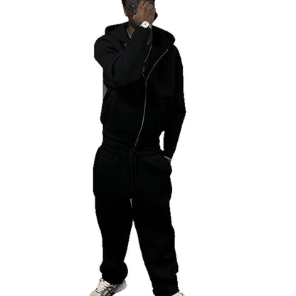 Hoodie mit Kapuze und langem Reissverschluss im Detail