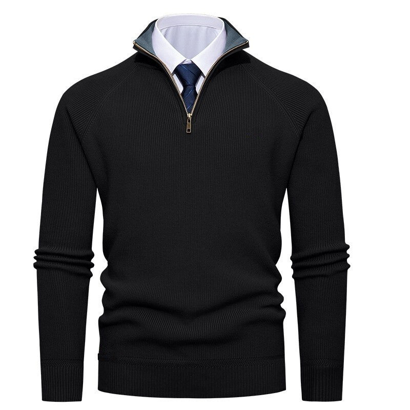 Detailansicht des Halbzips am feinen Herren-Strickpullover