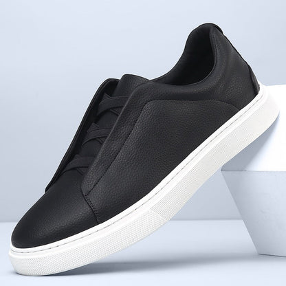 Ledersneaker in moderner Form für den Alltag