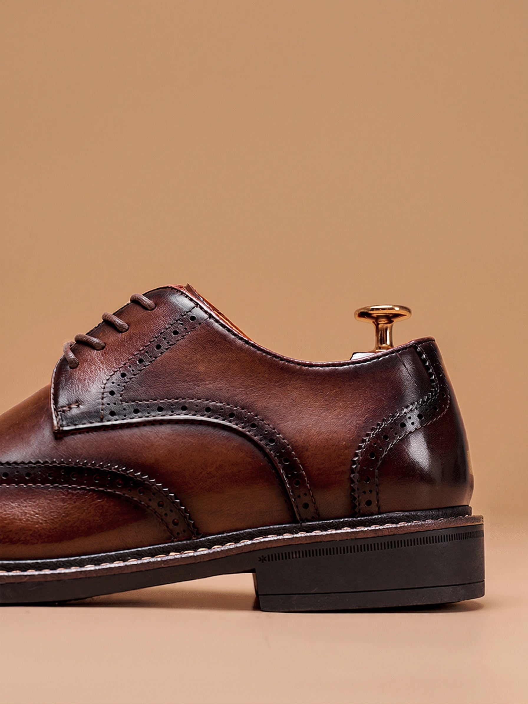 Herren-Loafer aus Leder in Innenansicht mit sichtbarem Fussbett