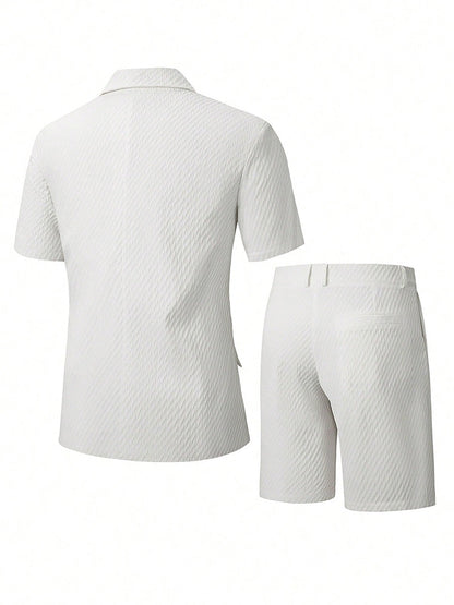 Rückansicht des Herren Sets mit strukturiertem Blazer und Shorts